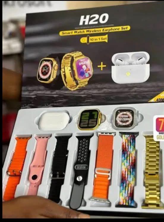 Latest H20 Ultra Smart Watch with Earbuds PPA Accessories
