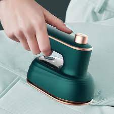 Mini Steam Iron with comfortable handle and green color Aram ka bazar
